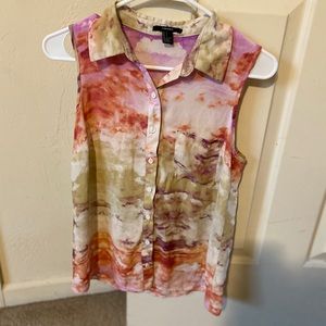 Multi-colored short sleeved blouse